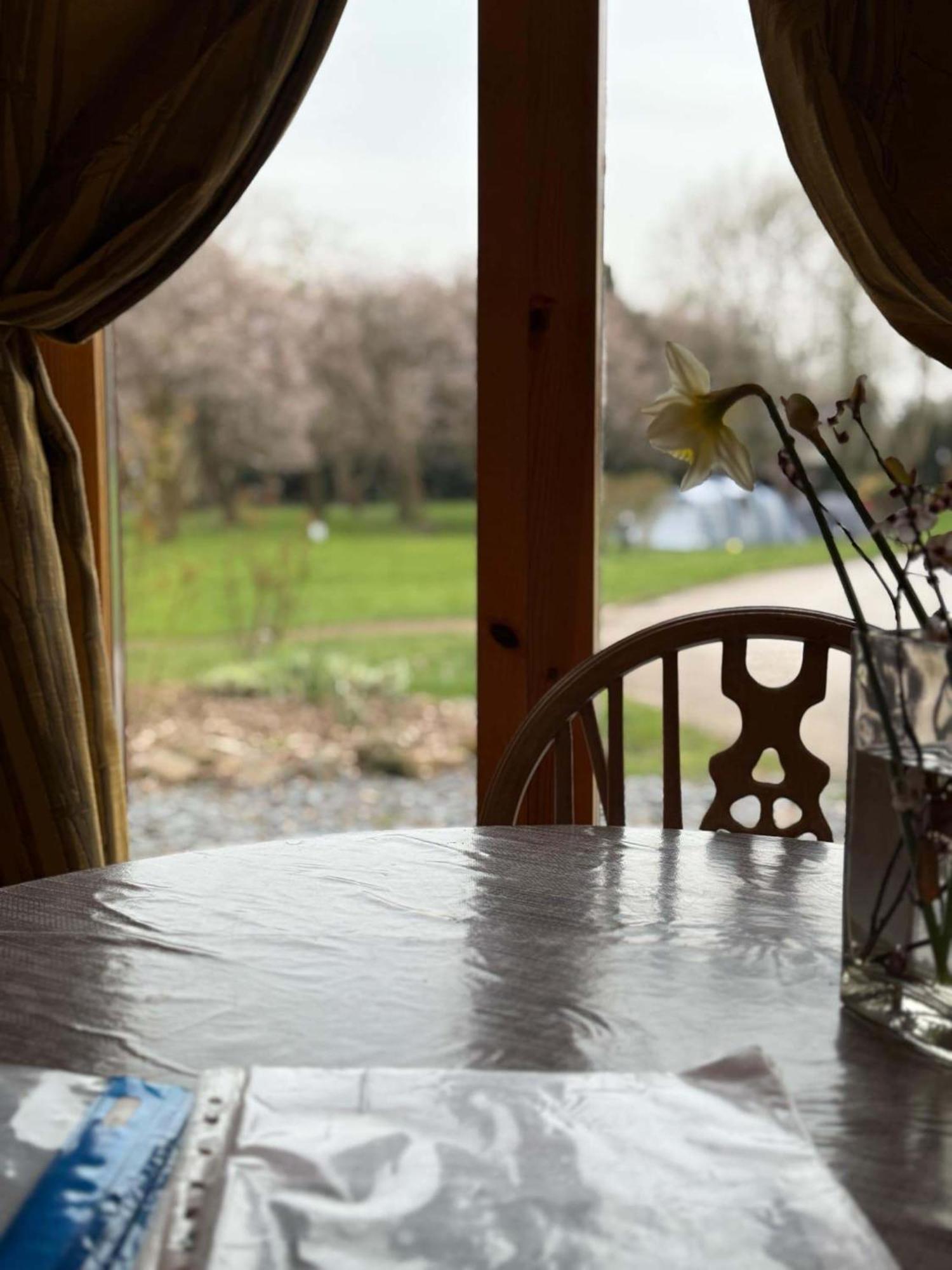 Impeccable 1-Bed House In Retford Close To A1 Екстер'єр фото